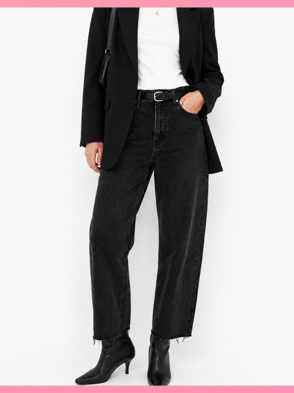 Women's Hollister Black High Rise Mom Jeans W25